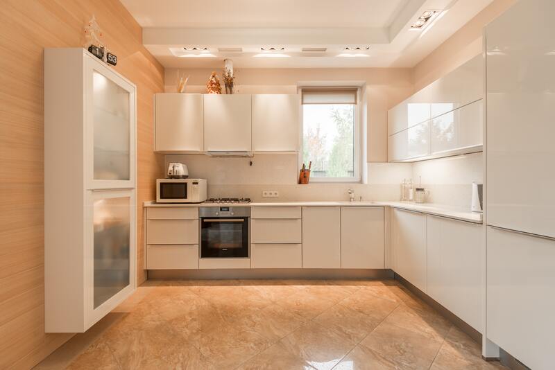 Kitchen cleaning tips that actually work: from countertops to floors 2 Dove white modular kitchen